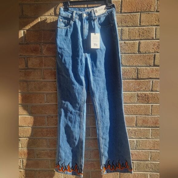 Fire Print Glassons Jeans Size 8 in women's(New with Tags) - Picture 1 of 8